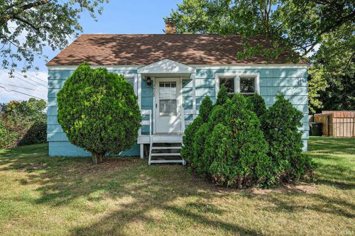 3929 Lincoln Way W, South Bend, IN, 46628-1246 | Card Image