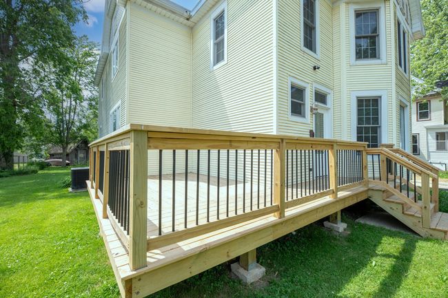 307 N Logan St, House other with 3 bedrooms, 2 bathrooms and 2 parking in Deer Creek IL | Image 35