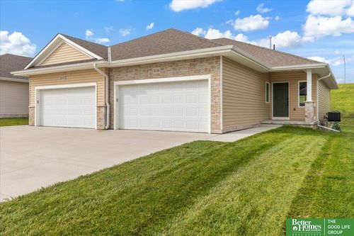 8136 S 178th St, Omaha, NE, 68136-2019 | Card Image