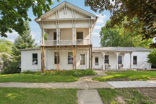 111 Washington St, Clinton, MI, 49236-9584 | Card Image