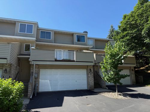 14303 Hickory Ct, Apple Valley, MN, 55124-6675 | Card Image