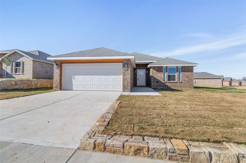 917 E 3rd Street, Coleman, TX, 76834 | Card Image