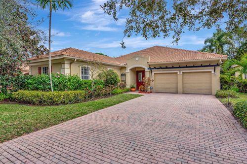 132 Via Castilla, Jupiter, FL, 33458-6919 | Card Image