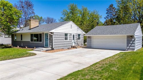 3780 Kenny Ln, White Bear Lake, MN, 55110-4756 | Card Image