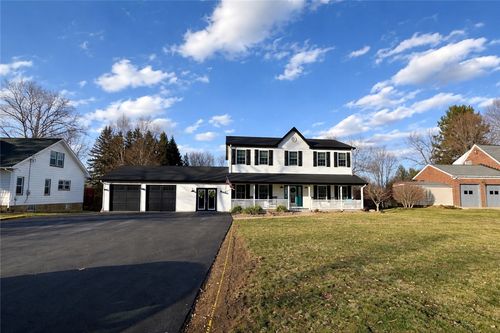 3400 Tuscarawas Rd, Brighton Twp, PA, 15009-9151 | Card Image