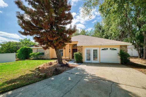 543 Pine Lake View Dr, DAVENPORT, FL, 33837-5765 | Card Image
