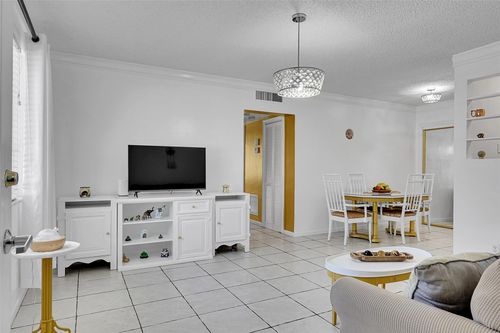 610-330 S Cypress Rd, Pompano Beach, FL, 33060 | Card Image