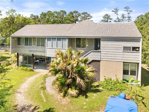 28407 Island Dr, Lacombe, LA, 70445-2641 | Card Image