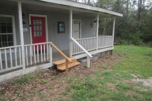 111 Pin Tail Dr, Coldspring, TX, 77331-1708 | Card Image