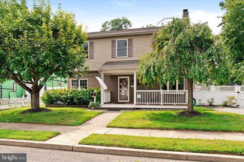27 Westcott Ave, HAMILTON, NJ, 08610-5719 | Card Image