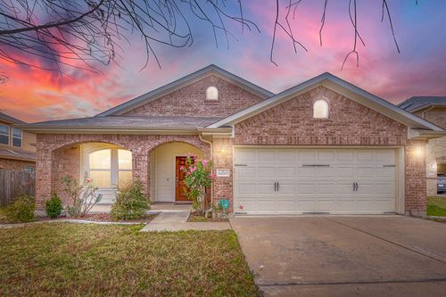 1007 Papaya Cv, Hutto, TX, 78634-2200 | Card Image