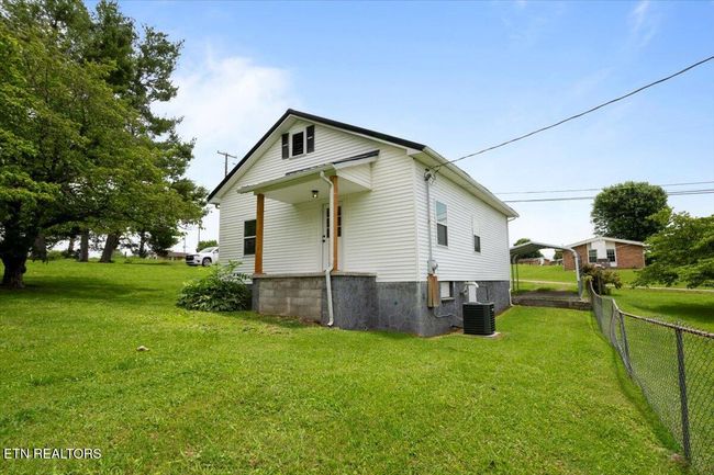 715 E Kentucky Ave, House other with 2 bedrooms, 1 bathrooms and null parking in La Follette TN | Image 24