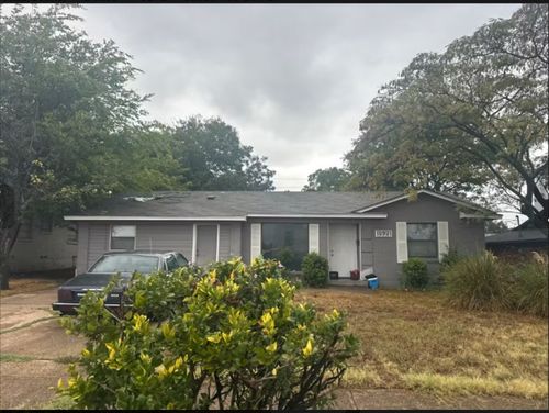 1521 E Red Bird Lane, Dallas, TX, 75241 | Card Image