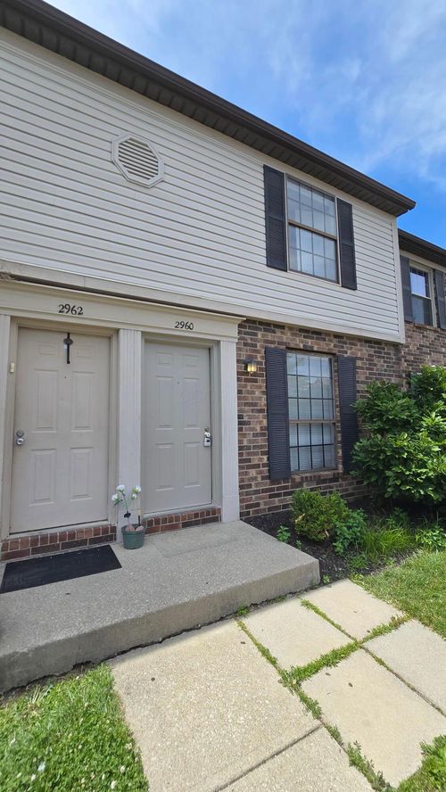 2960 Sawdust Ln, Dublin, OH, 43017-1686 | Card Image