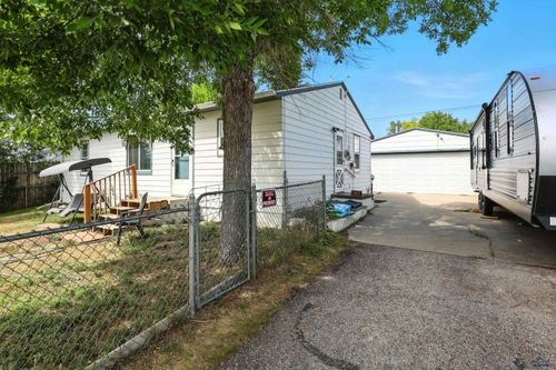 114 Anamosa St, Rapid City, SD, 57701-0955 | Card Image