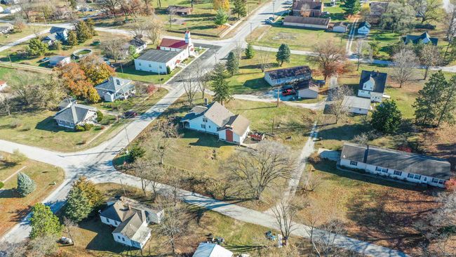 307 W Eliza St, House other with 4 bedrooms, 2 bathrooms and null parking in San Pierre IN | Image 25