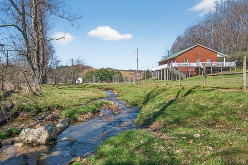 1018 Skyview Dr, Fancy Gap, VA, 24328-4269 | Card Image