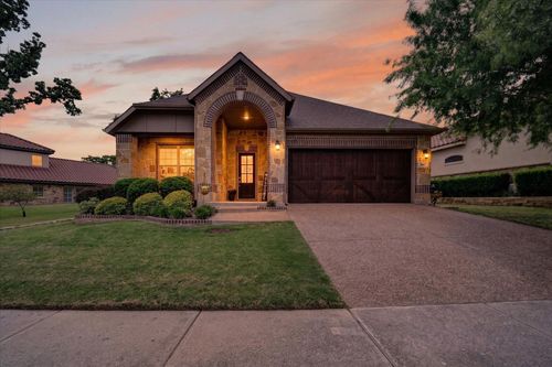 3667 Tuscan Hills Cir, Denton, TX, 76210-8067 | Card Image