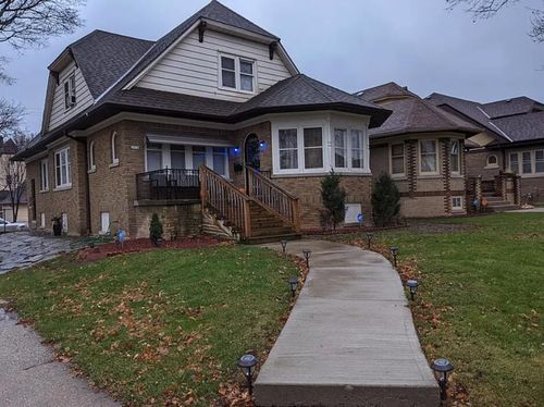 2978 N 54th St, Milwaukee, WI, 53210-1631 | Card Image