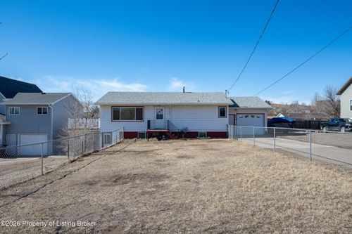 219 5th Avenue, Killdeer, ND, 58640 | Card Image