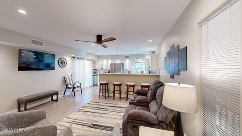 e254-1620 N Wilmot Road, Tucson, AZ, 85712 | Card Image