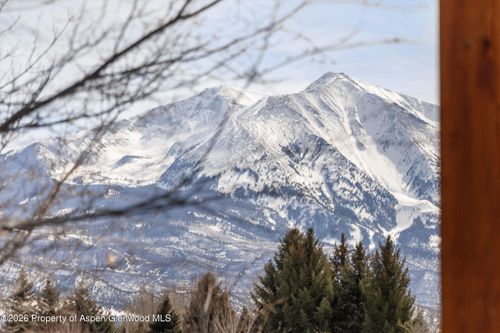 410 Jewels Ln, Carbondale, CO, 81623-2119 | Card Image