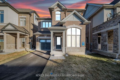 3950 Koenig Rd, Burlington, ON, L7M0Z8 | Card Image