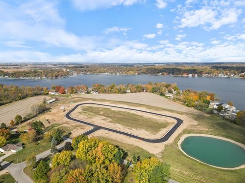 8 Tippy View Drive, Leesburg, IN, 46538 | Card Image