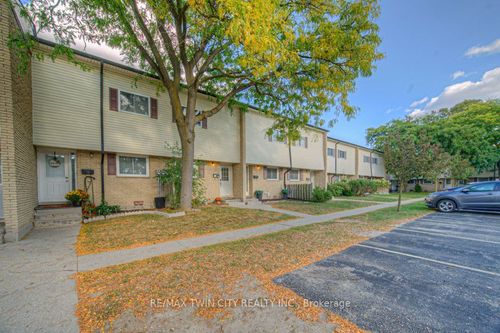 a10-211 Veronica Dr, Kitchener, ON, N2A2R8 | Card Image