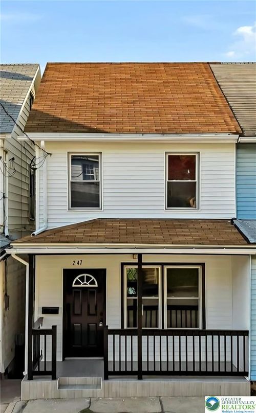 247 E Abbott St, Lansford, PA, 18232-2102 | Card Image