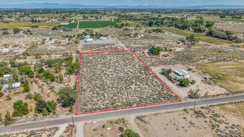 1843 Bell Aire Ln, Fallon, NV, 89406-7233 | Card Image