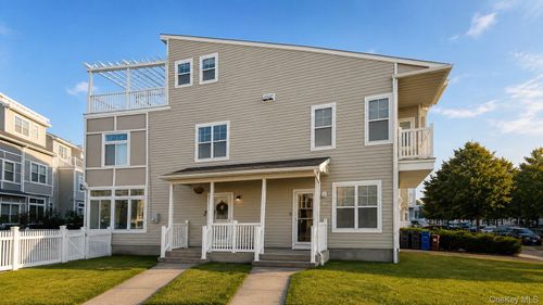 b-172 White Sands Way, Arverne, NY, 11692-1259 | Card Image