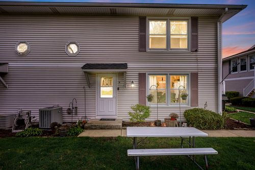 d-5341 Crescent Ln, Oak Forest, IL, 60452-2293 | Card Image