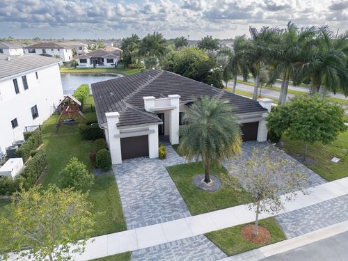 10660 S Lago Vista Cir, Parkland, FL, 33076-2982 | Card Image