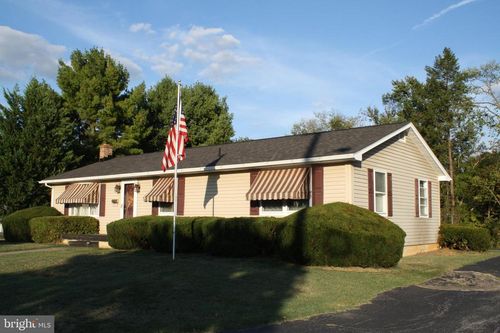 30 Willard St, HAGERSTOWN, MD, 21740-5024 | Card Image