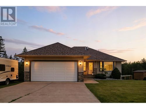 40 Westridge Dr, Williams Lake, BC, V2G5K3 | Card Image
