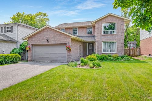 40 Birchard Blvd, Mount Albert, ON, L0G1M0 | Card Image