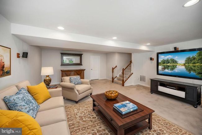 5809 Spruce Valley Dr, House other with 4 bedrooms, 4 bathrooms and null parking in FREDERICKSBURG VA | Image 5