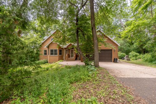 5511 Hugo Rd, White Bear Tp, MN, 55110-2344 | Card Image