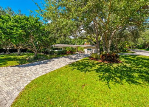 9330 Sw 71st Ave, Pinecrest, FL, 33156-3027 | Card Image