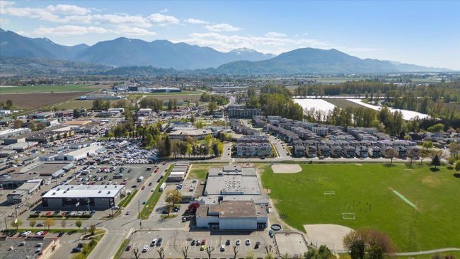 204 - 45562 Airport Road, Condo with 2 bedrooms, 2 bathrooms and 1 parking in Chilliwack BC | Image 37