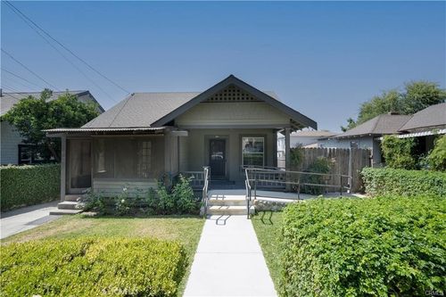 90-88 E Sierra Madre, Sierra Madre, CA, 91024 | Card Image