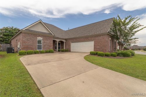 2200 Wyndgate Dr, Montgomery, AL, 36117-6933 | Card Image