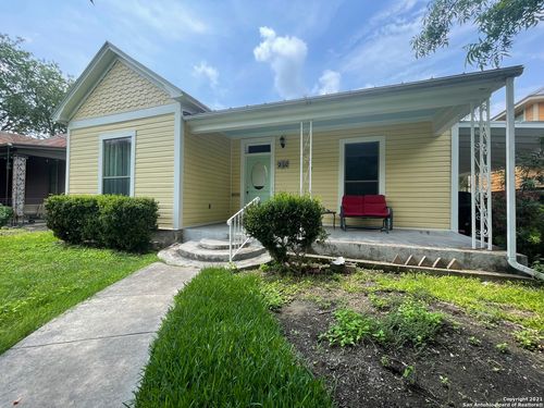 218 Vance St, San Antonio, TX, 78210-1534 | Card Image