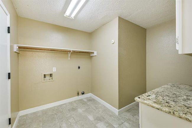 2711 Weald Way Ct, House other with 4 bedrooms, 3 bathrooms and 2 parking in Spring TX | Image 26