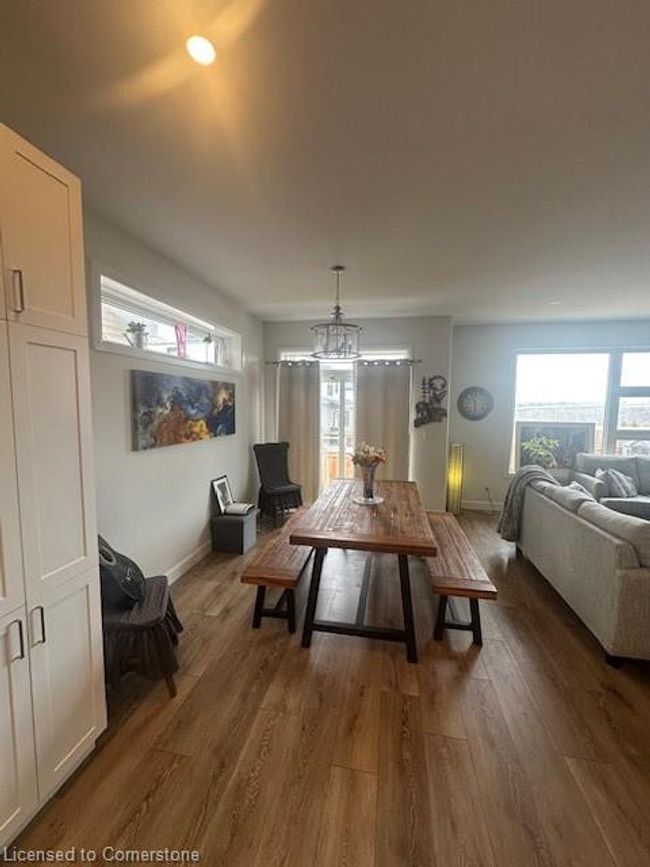 13 Erie Crt, House other with 4 bedrooms, 3 bathrooms and 6 parking in Amherstview ON | Image 9