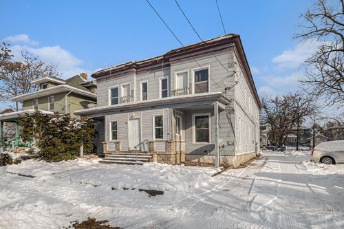 1012 Prospect Ave Se, Grand Rapids, MI, 49507-1111 | Card Image