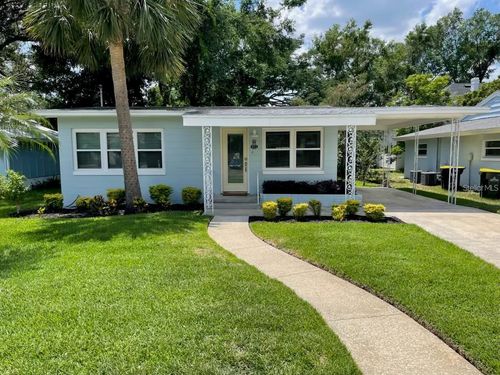 624 5th St, Clermont, FL, 34711-2211 | Card Image