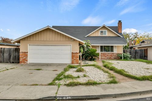 149 Donner Dr, Vacaville, CA, 95687-5505 | Card Image