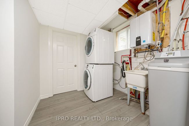 104 Charles St, House other with 3 bedrooms, 4 bathrooms and 4 parking in Georgetown ON | Image 35